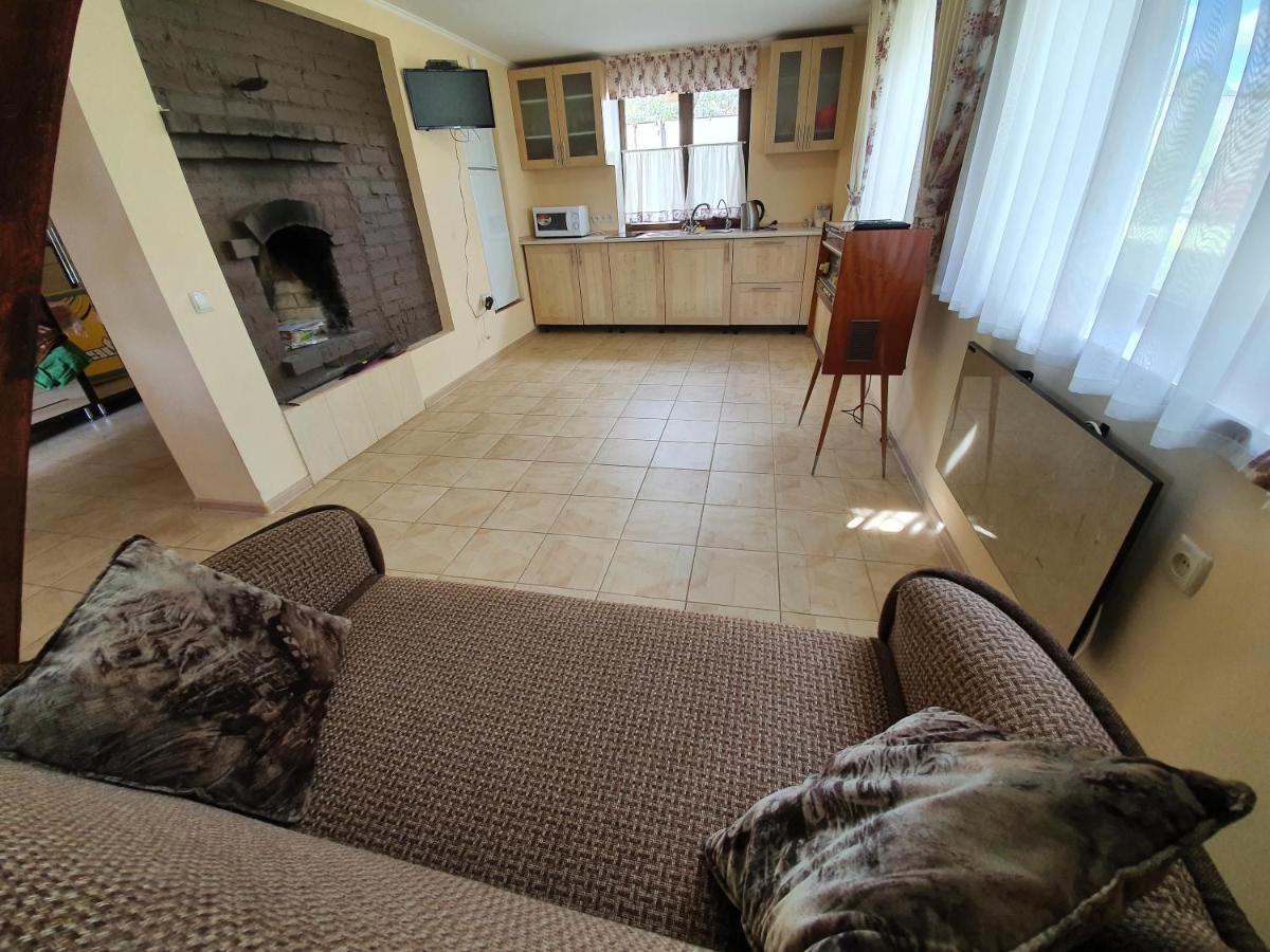 Dacha Koncha Zaspa Kozyn Kültér fotó